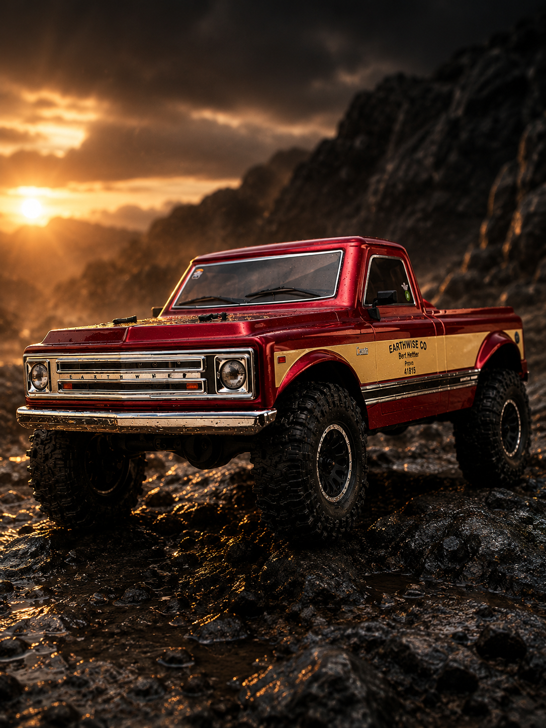 MNRC MN82 1/12 4WD RC Rock Crawler – Toyota Land Cruiser LC79 (Yellow)