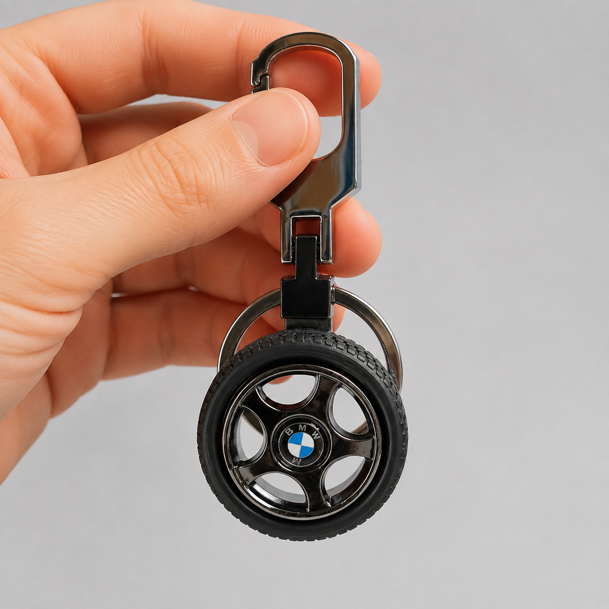 Premium Metal Tyre Keychain with Car Brand Logo - BMW